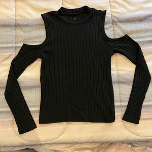 American Eagle open shoulder shirt